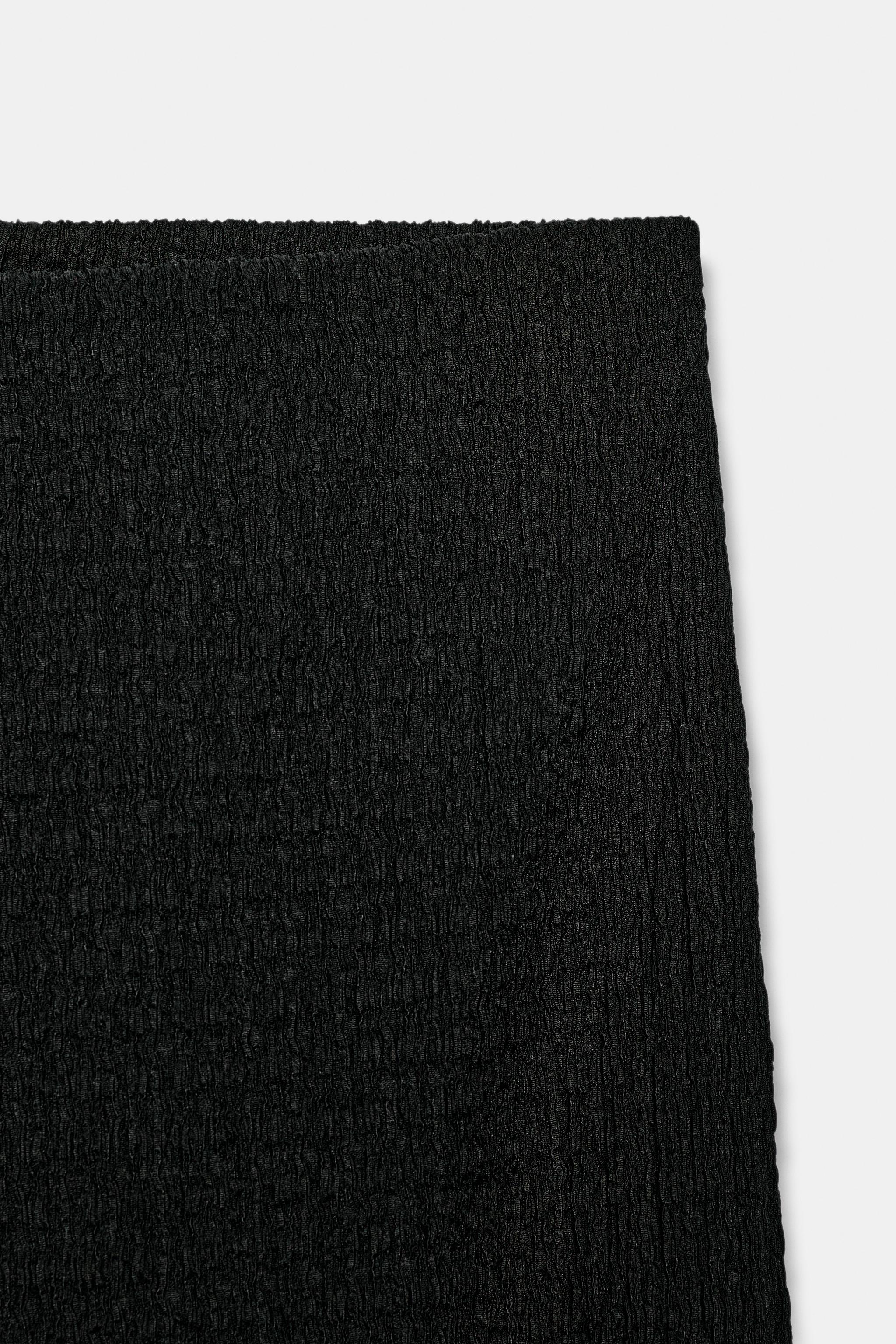 TEXTURED STRAIGHT LEG PANTS